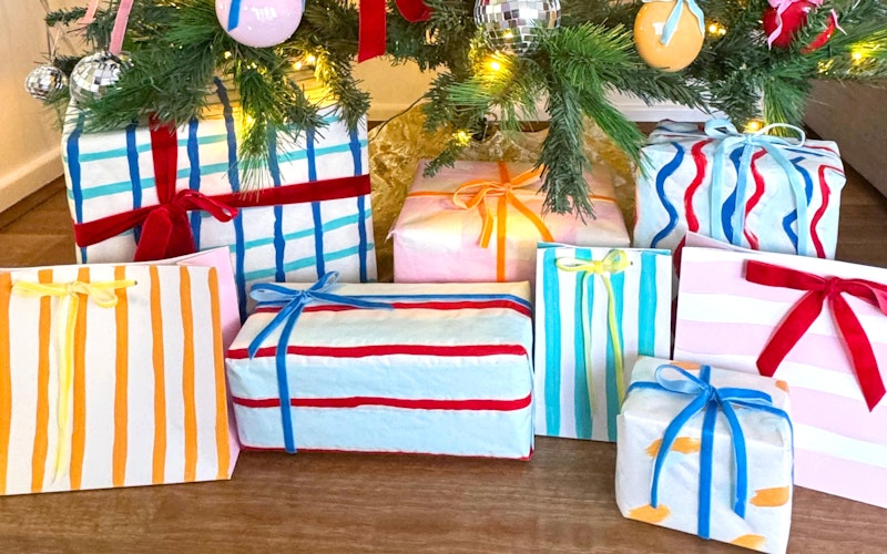 How To Make DIY Wrapping Paper